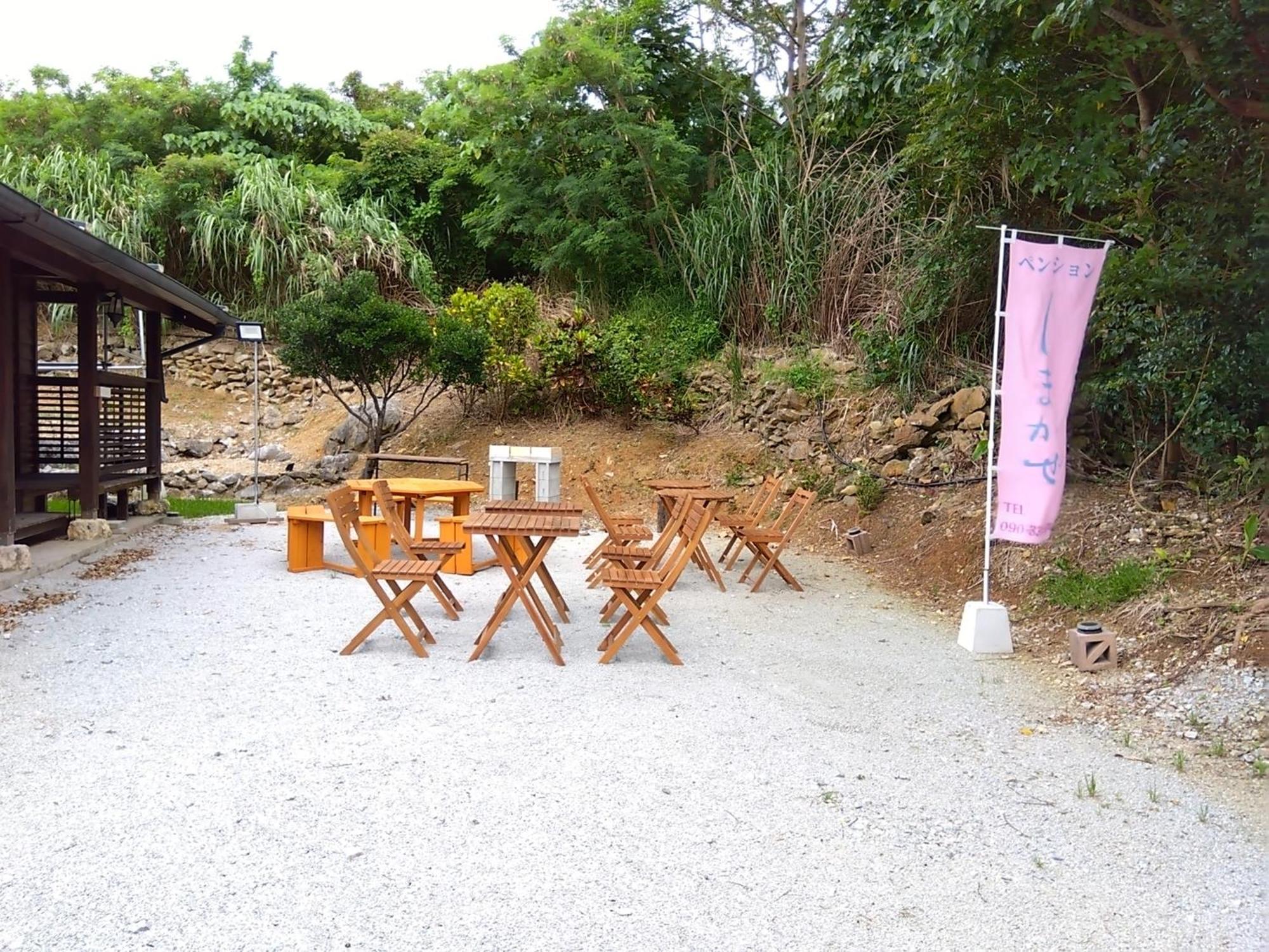 Hotel Ｐｅｎｓｉｏｎ　Ｓｈｉｍａｋａｚｅ Motobu Exterior foto