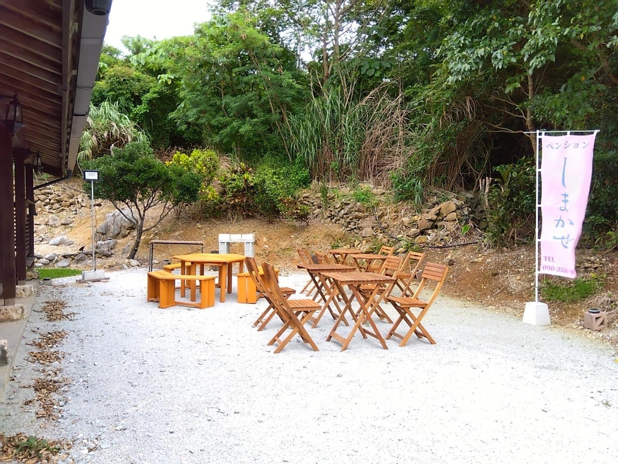 Hotel Ｐｅｎｓｉｏｎ　Ｓｈｉｍａｋａｚｅ Motobu Exterior foto