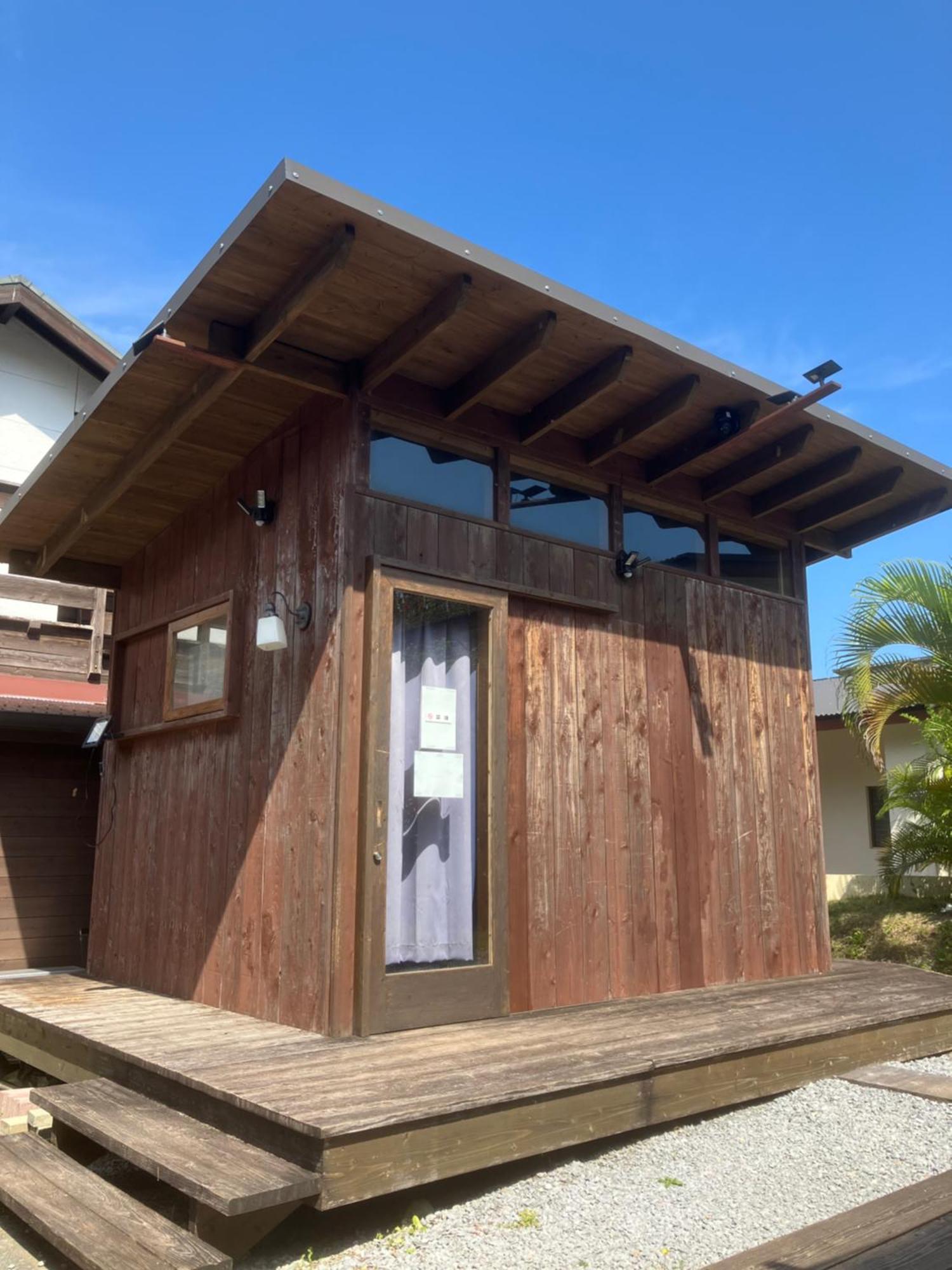 Hotel Ｐｅｎｓｉｏｎ　Ｓｈｉｍａｋａｚｅ Motobu Exterior foto